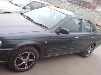 2000 Nissan Sunny Images