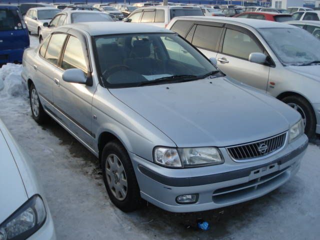 2000 Nissan Sunny