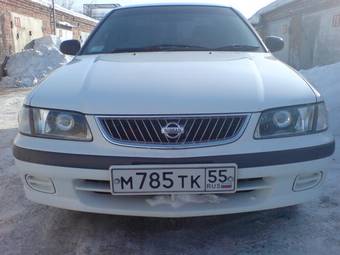 2000 Nissan Sunny Photos