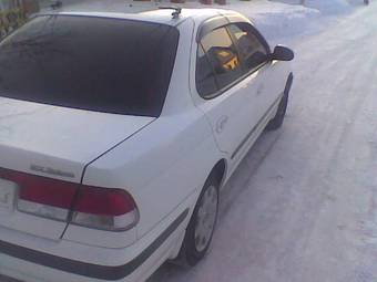 2000 Nissan Sunny Photos