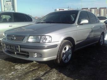 2000 Nissan Sunny Pics