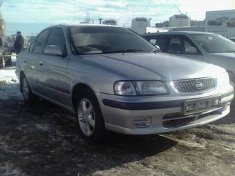 2000 Nissan Sunny Pictures