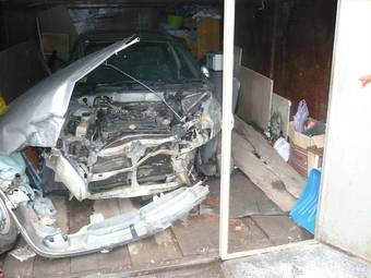 2000 Nissan Sunny Pictures