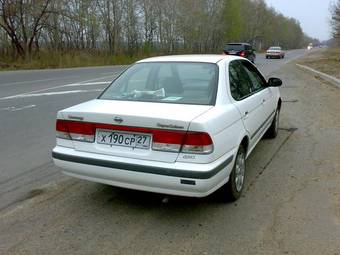 2000 Nissan Sunny Photos