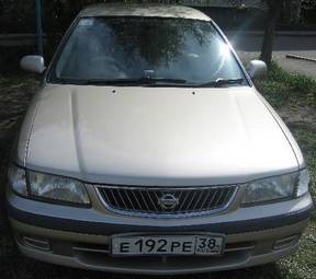 2000 Nissan Sunny Photos