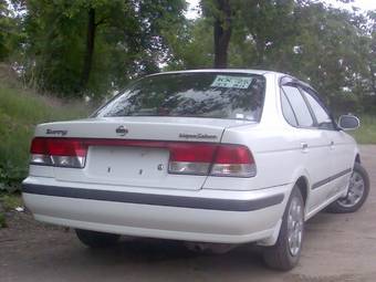 2000 Nissan Sunny Pictures