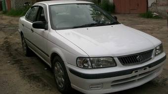 2000 Nissan Sunny Photos