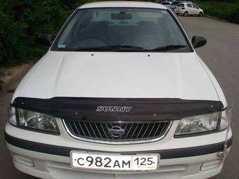 2000 Nissan Sunny Photos