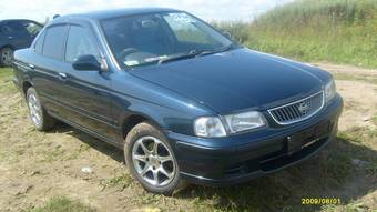 2000 Nissan Sunny Pictures
