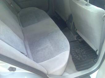 2000 Nissan Sunny Images