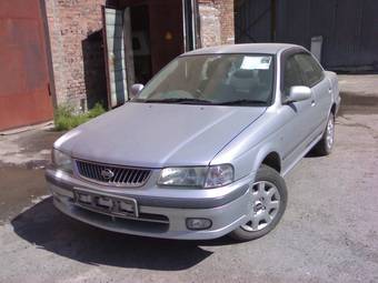 2000 Nissan Sunny Photos