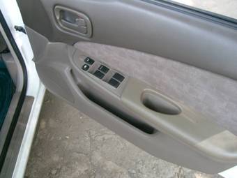 2000 Nissan Sunny For Sale