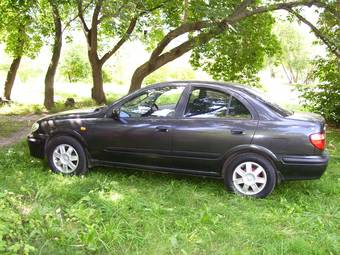 2000 Nissan Sunny Photos