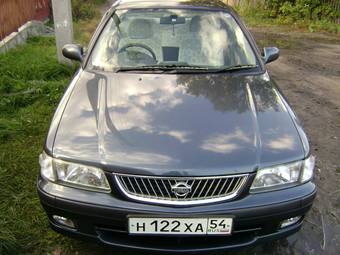 2000 Nissan Sunny Photos