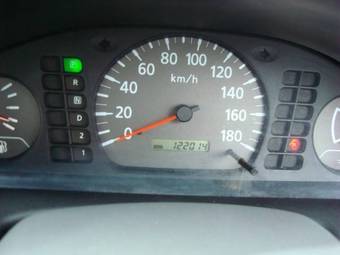 2000 Nissan Sunny For Sale