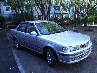 2001 Nissan Sunny