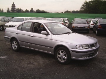 2001 Nissan Sunny