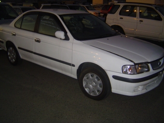 2001 Nissan Sunny