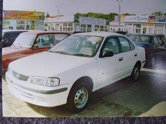 2001 Nissan Sunny