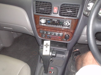 2001 Nissan Sunny