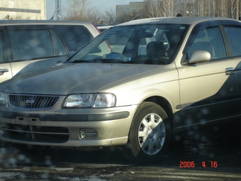 2001 Nissan Sunny