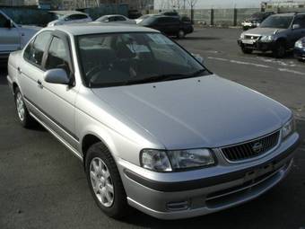 2001 Nissan Sunny