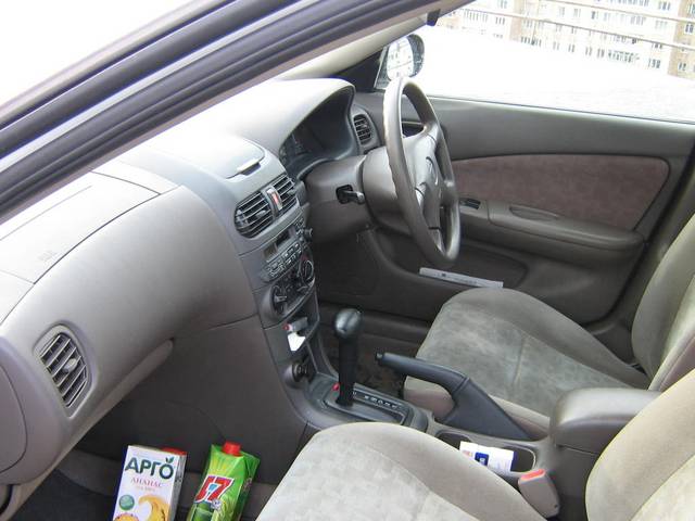 2001 Nissan Sunny