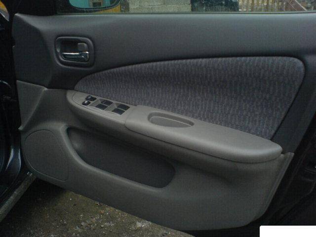 2001 Nissan Sunny