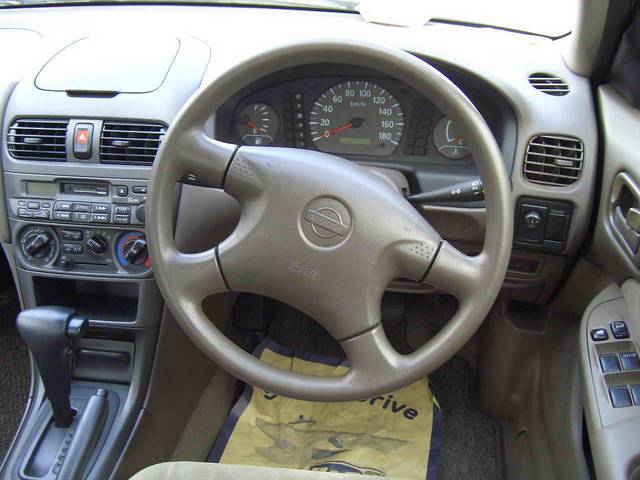 2001 Nissan Sunny