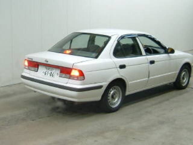 2001 Nissan Sunny