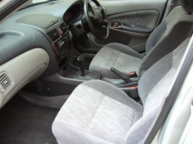 2001 Nissan Sunny