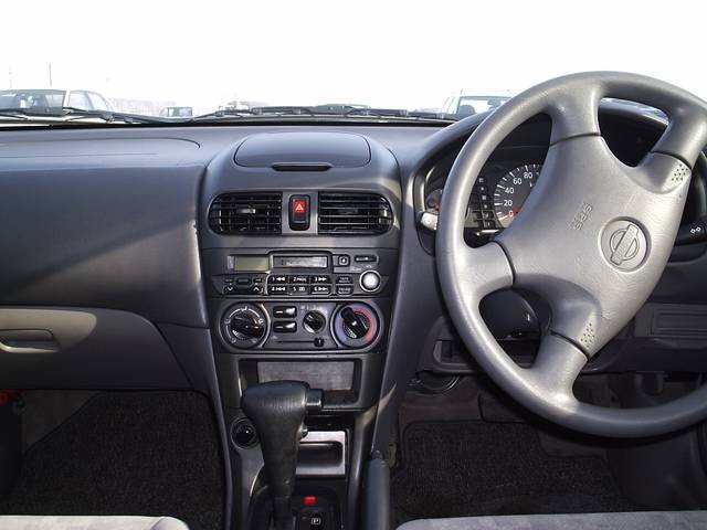2001 Nissan Sunny
