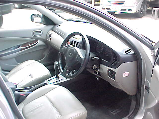 2001 Nissan Sunny