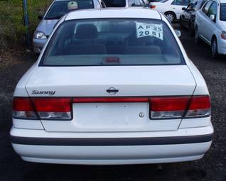 Nissan Sunny