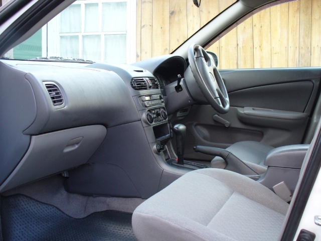2001 Nissan Sunny
