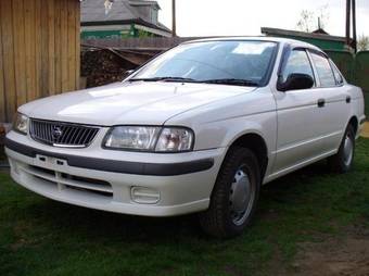 Nissan Sunny