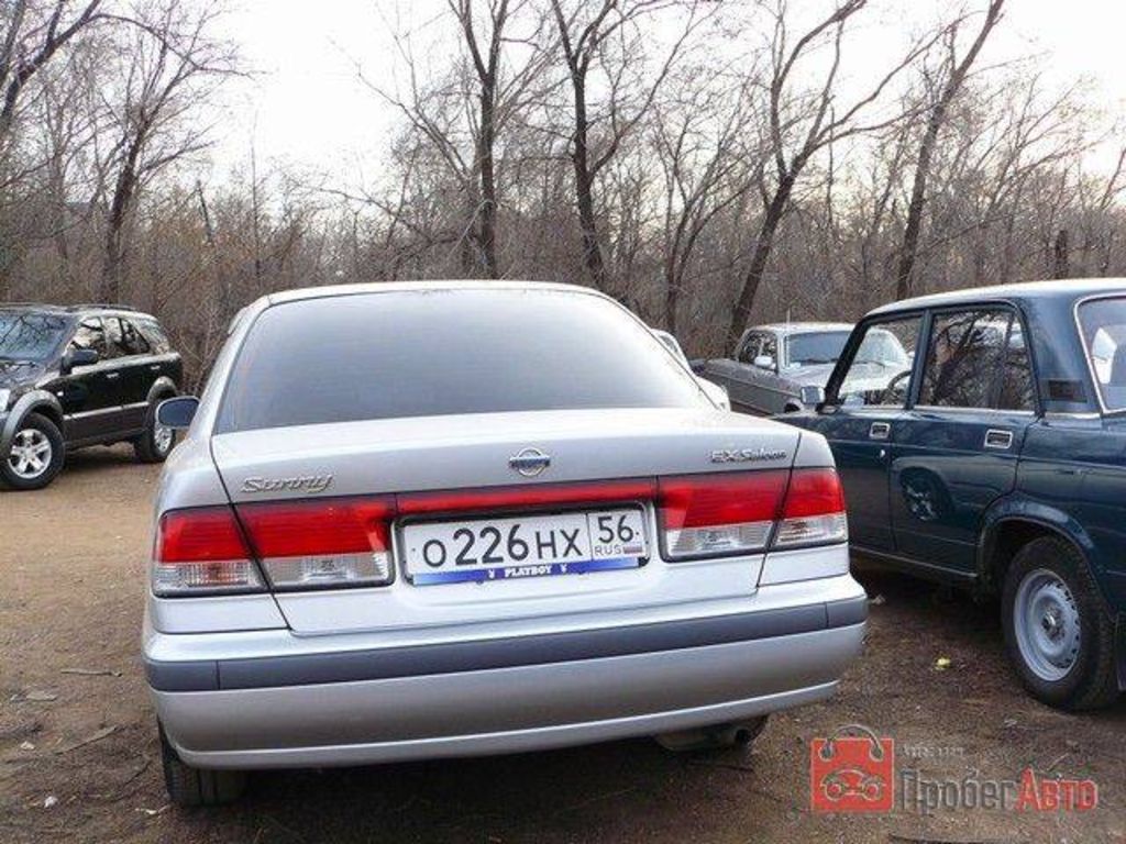 2001 Nissan Sunny