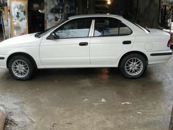 Nissan Sunny