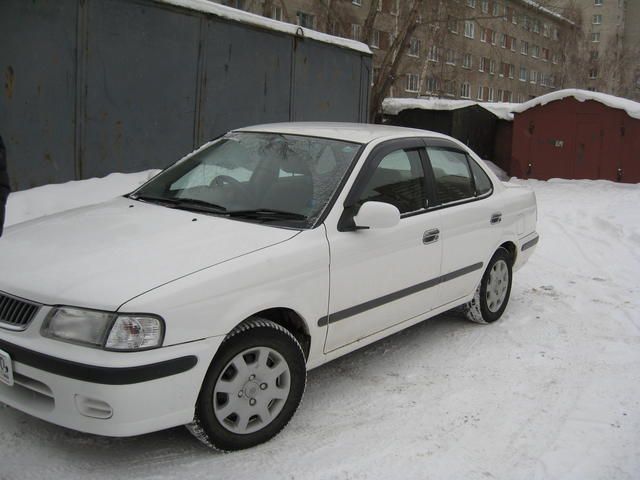 2001 Nissan Sunny