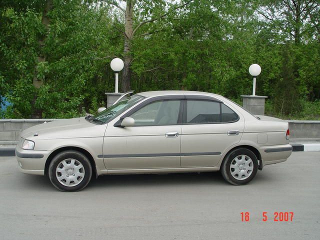 2001 Nissan Sunny