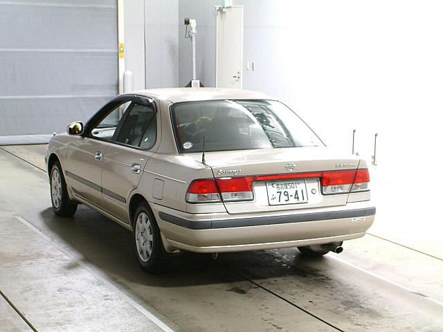 2001 Nissan Sunny