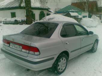 2001 Nissan Sunny