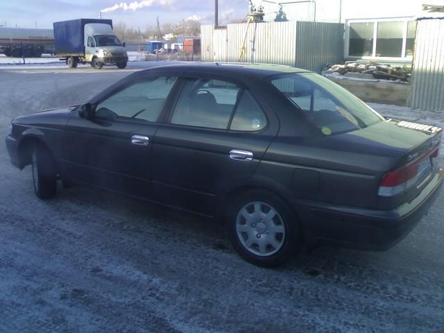 2001 Nissan Sunny