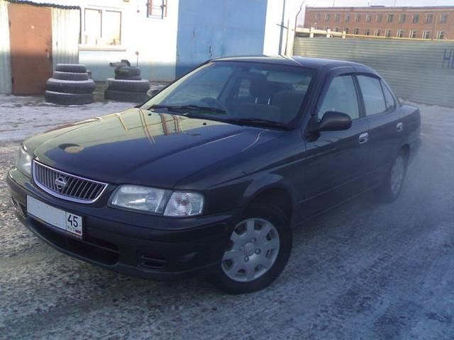 2001 Nissan Sunny