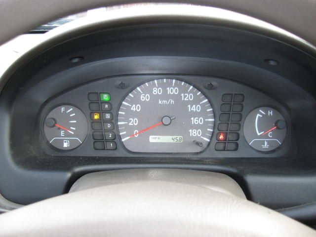 2001 Nissan Sunny