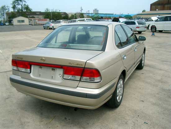 2001 Nissan Sunny Images