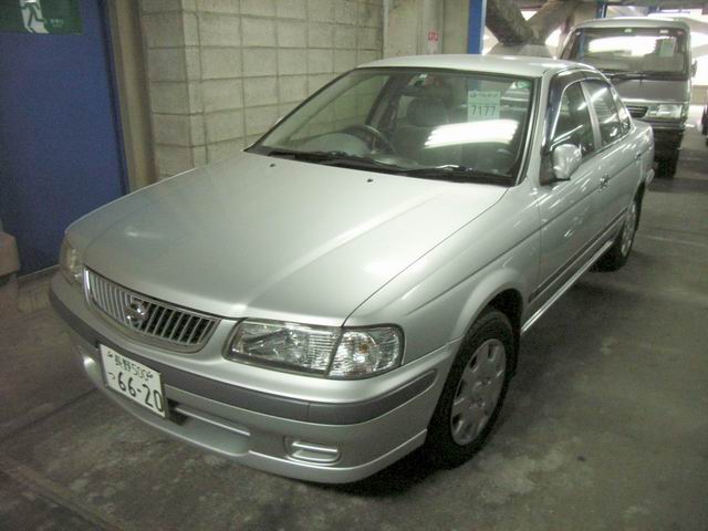 2001 Nissan Sunny Pics