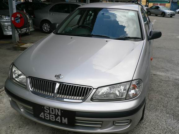 2001 Nissan Sunny Photos