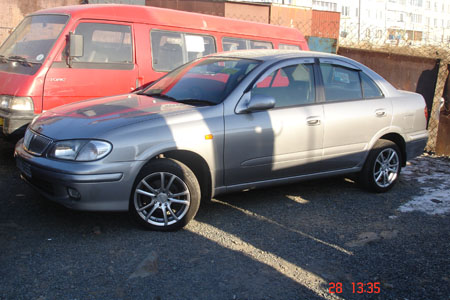 2001 Nissan Sunny