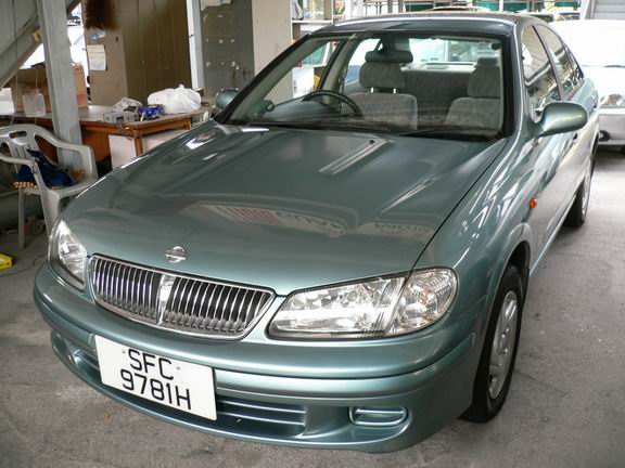 2001 Nissan Sunny Photos